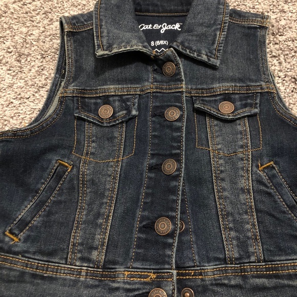Cat & Jack Denim Vest - Picture 3 of 4